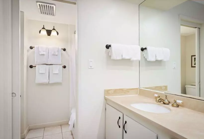 Aston At Papakea Resort