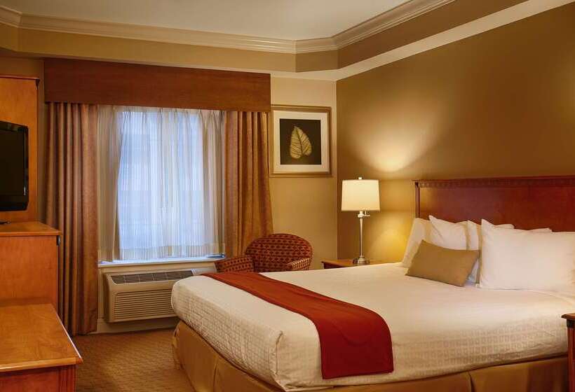 Отель Best Western Plus Kingsland