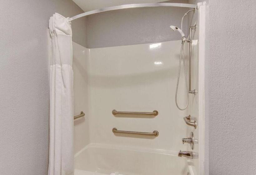 ホテル Clarion Pointe On The Lake Clarksvillesouth Hill West