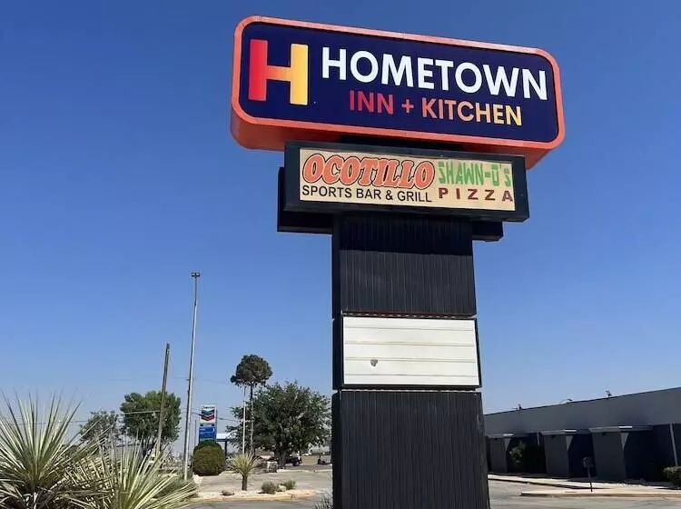 בית מלון כפרי Econo Lodge Carlsbad Caverns Area