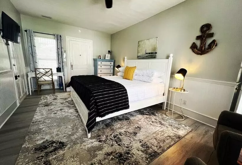 فندق Pecan Tree Inn