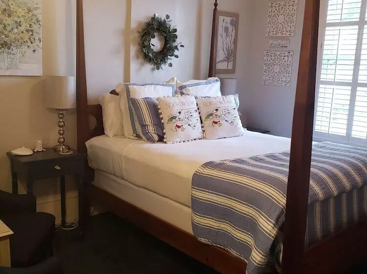 فندق Pecan Tree Inn