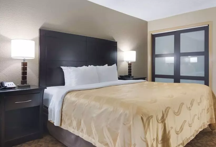 ホテル Quality Inn Magnolia