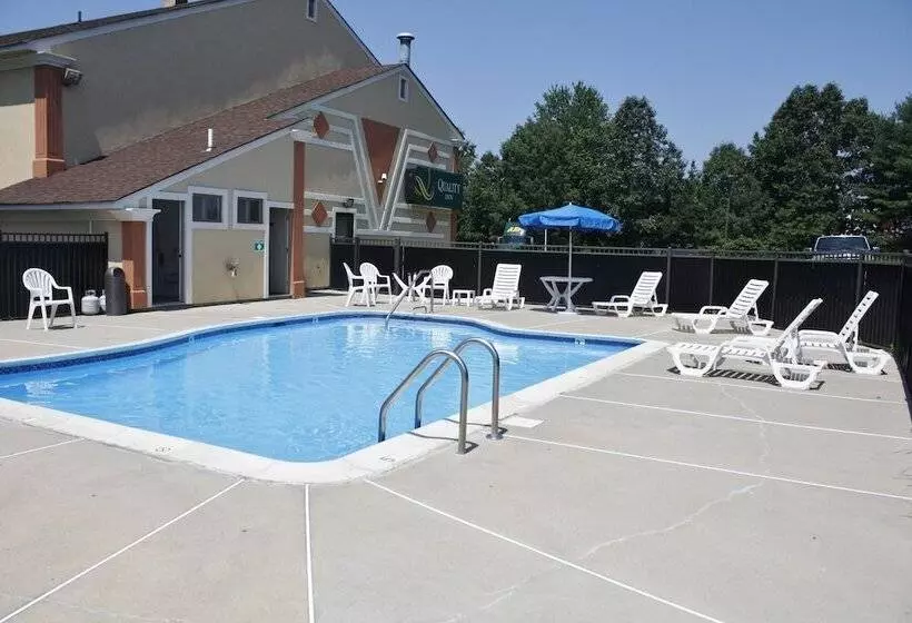 Отель Quality Inn Plainfield I 395