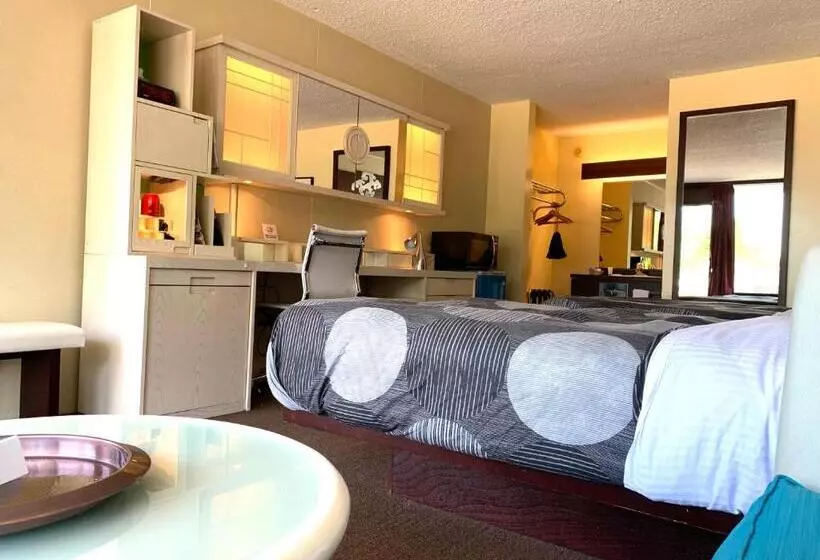 汽车旅馆  Oxford Inn