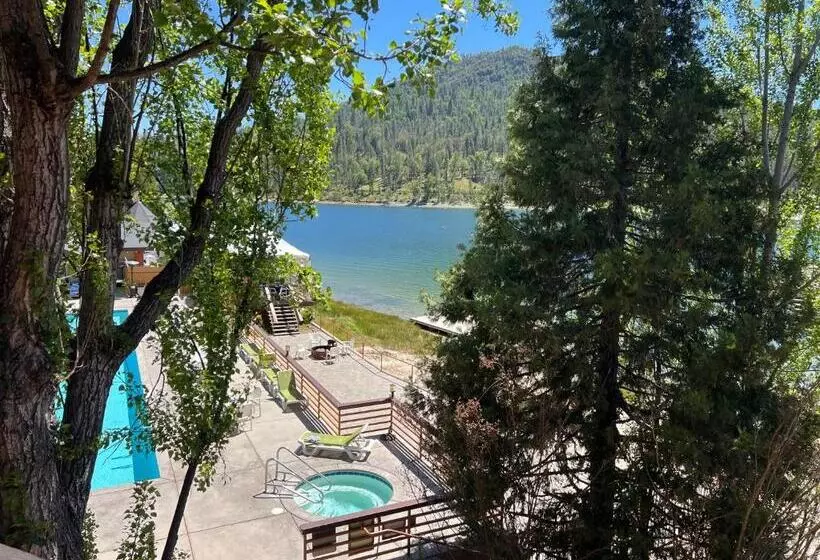 The Pines Resort & Conference Center