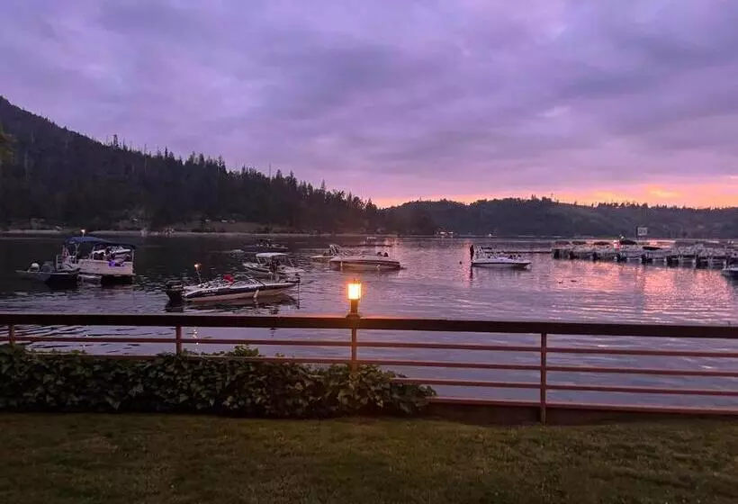 The Pines Resort & Conference Center