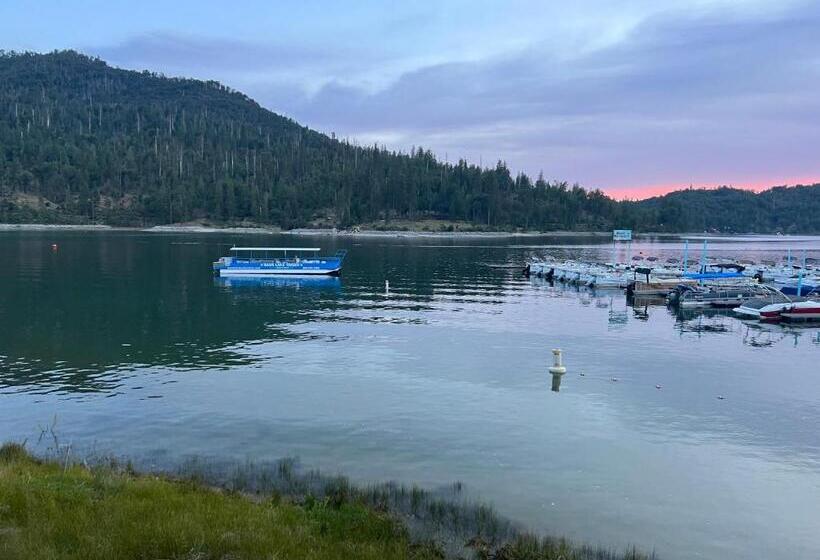 The Pines Resort & Conference Center