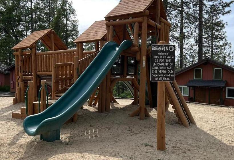 The Pines Resort & Conference Center