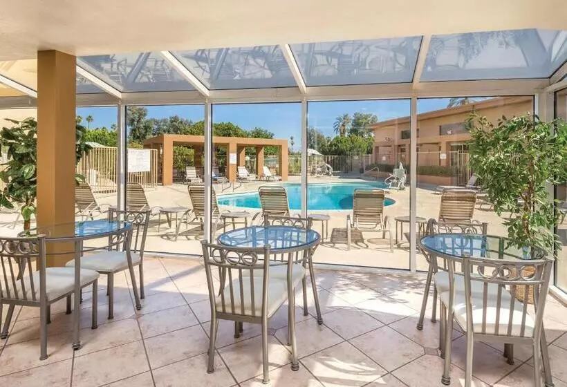 Worldmark Palm Springs Plaza Resort And Spa