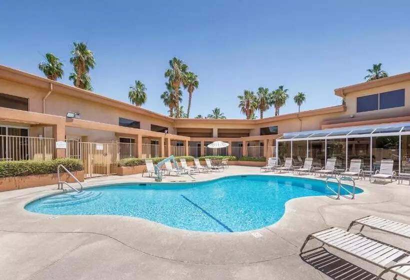 Worldmark Palm Springs Plaza Resort And Spa