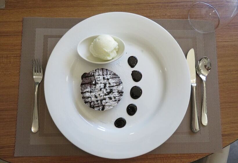 تختخواب و صبحانه Sun