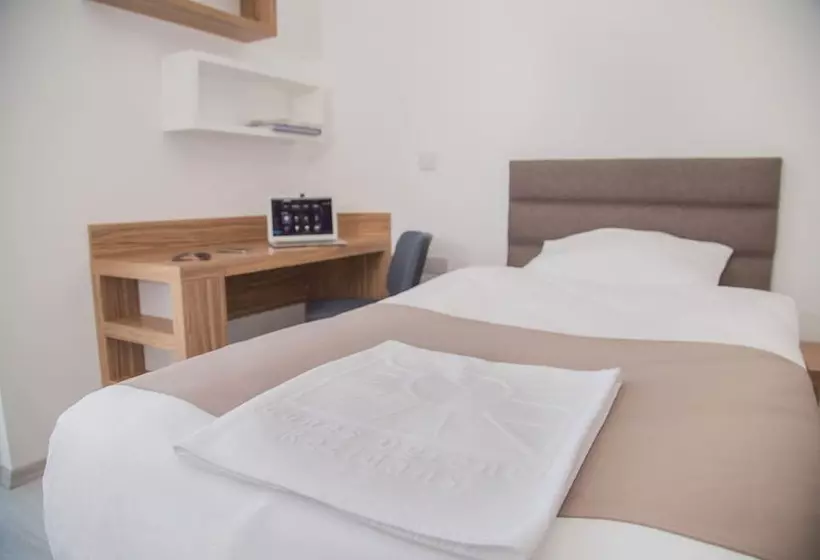 Aamiaismajoitus (B&B) Sun