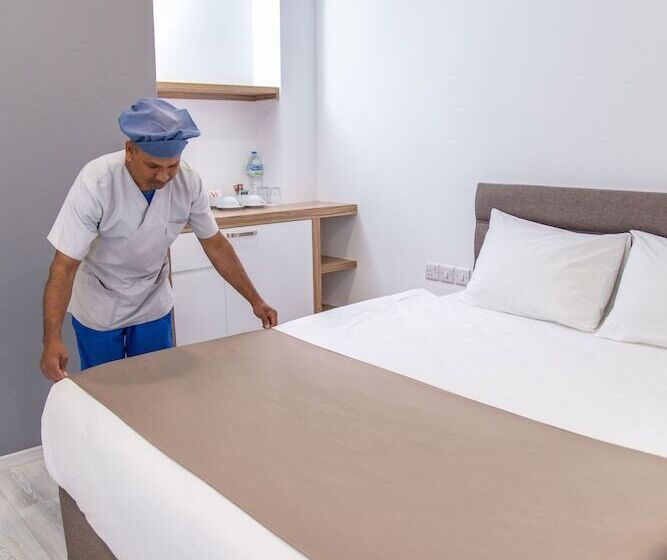 تختخواب و صبحانه Sun