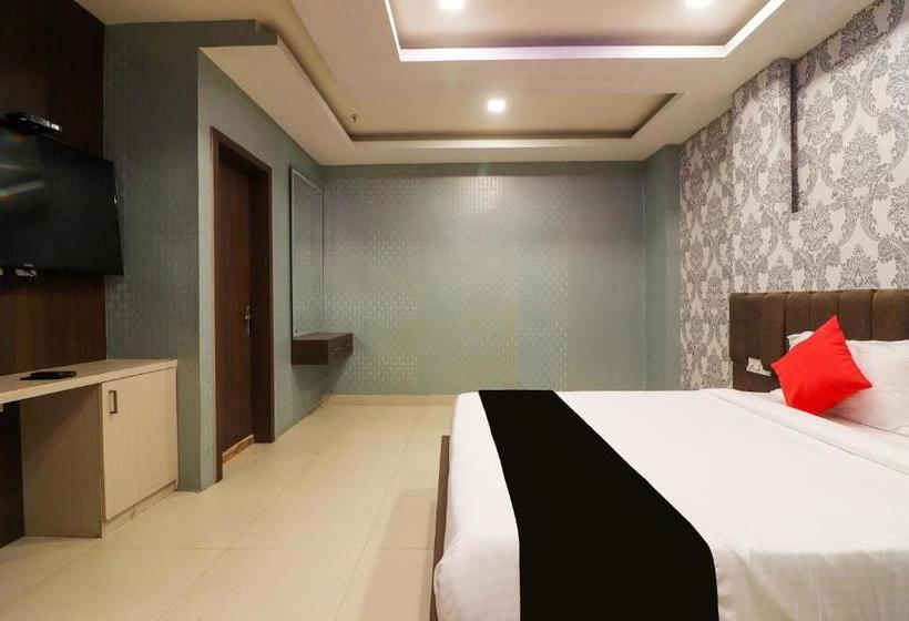 فندق Capital O 61689 Midtown Brew