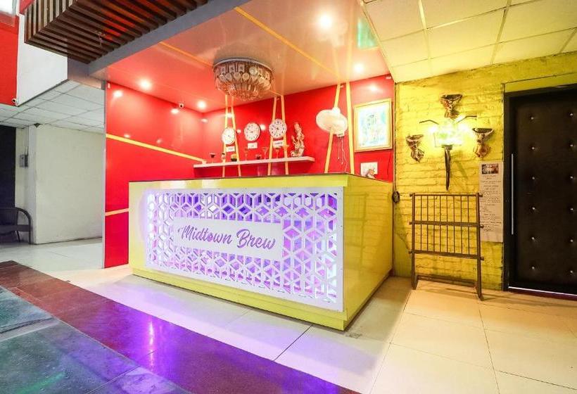 فندق Capital O 61689 Midtown Brew