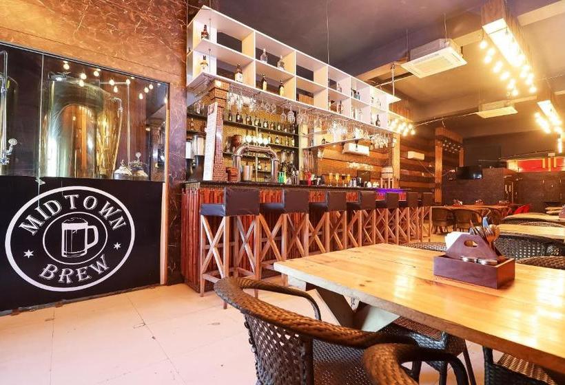 فندق Capital O 61689 Midtown Brew