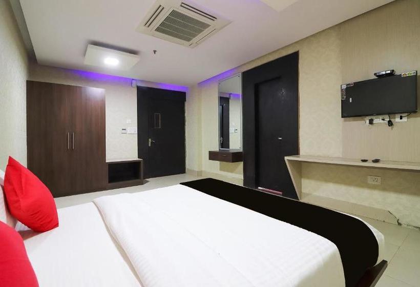 فندق Capital O 61689 Midtown Brew