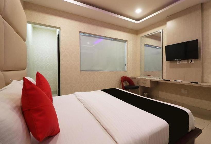 فندق Capital O 61689 Midtown Brew