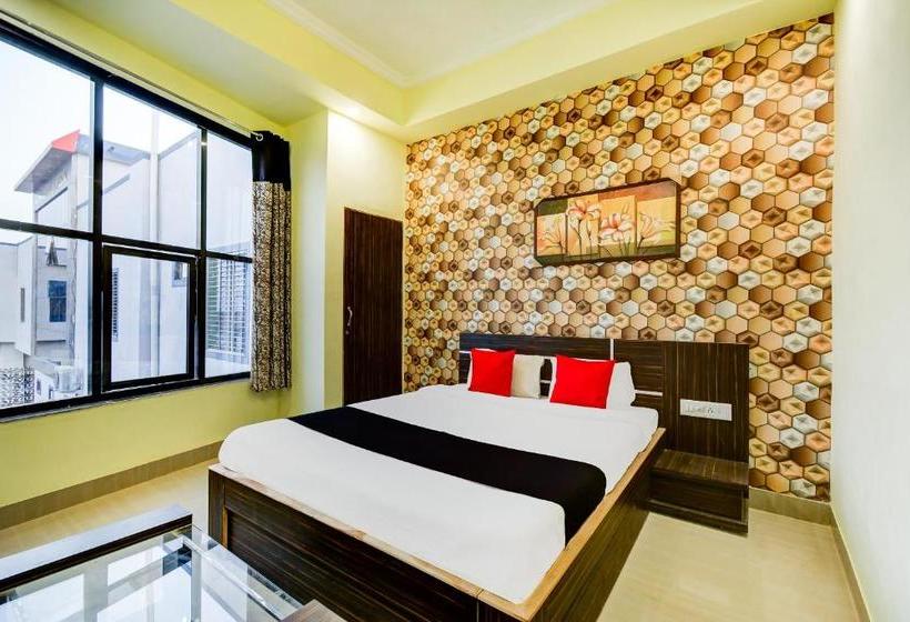 هتل Capital O 64337 Madhuvan Pool And Resort