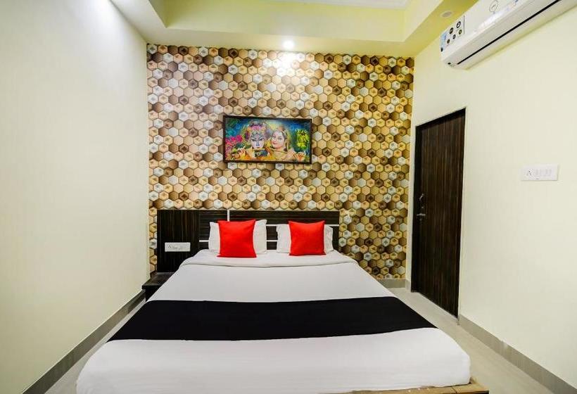 هتل Capital O 64337 Madhuvan Pool And Resort