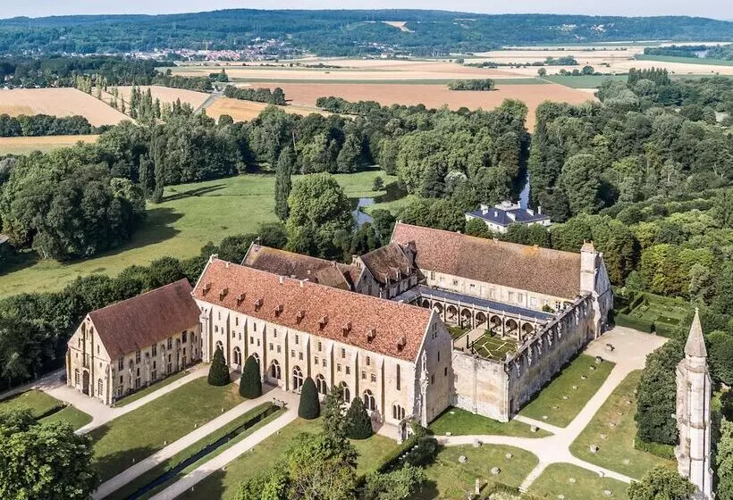 هتل Le Domaine Des Vanneaux Golf Et Spa Mgallery