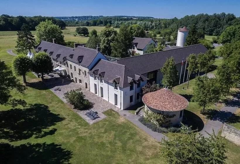 هتل Le Domaine Des Vanneaux Golf Et Spa Mgallery