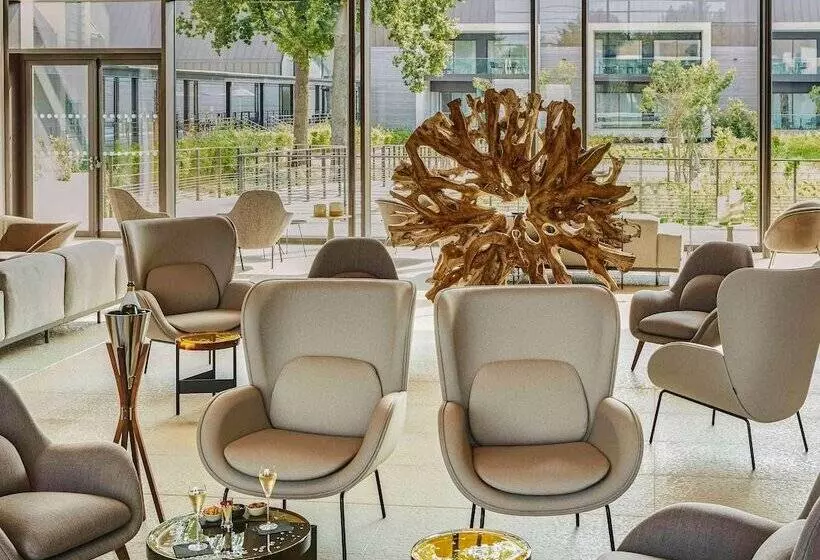 هتل Le Domaine Des Vanneaux Golf Et Spa Mgallery