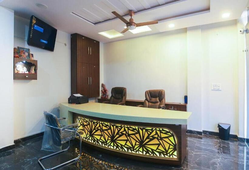 هتل Oyo 49285 New Property