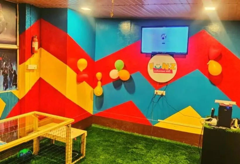 ホテル Rajdhani Resort Lonavala