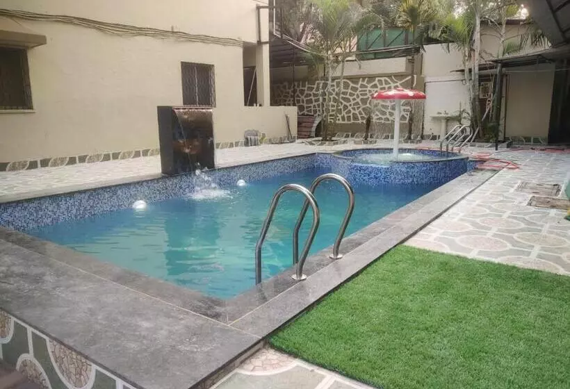 ホテル Rajdhani Resort Lonavala