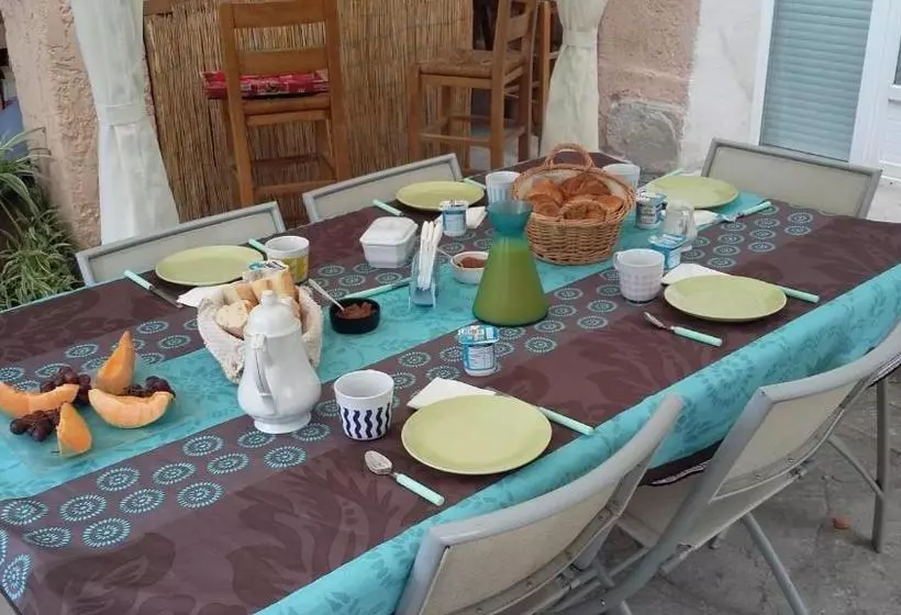 ベッドアンドブレックファースト Beau Mas Provençal Avec Piscine