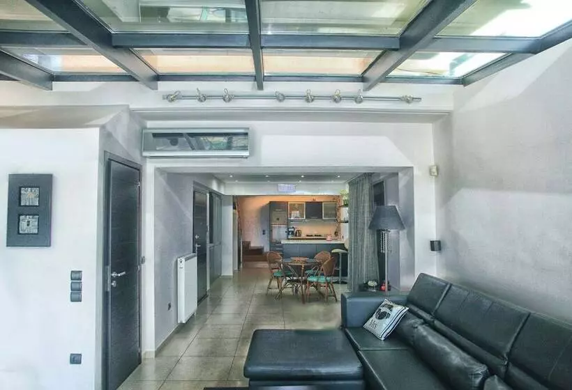 City & Sea Two Floor Flat With View Next To Metro