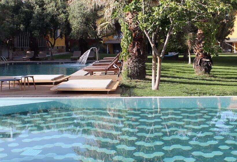 Despotiko Apartment Hotel & Suites