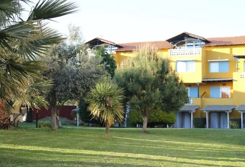 Despotiko Apartment Hotel & Suites