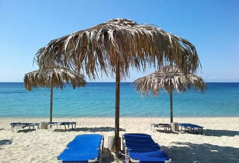 Despotiko Apartment Hotel & Suites