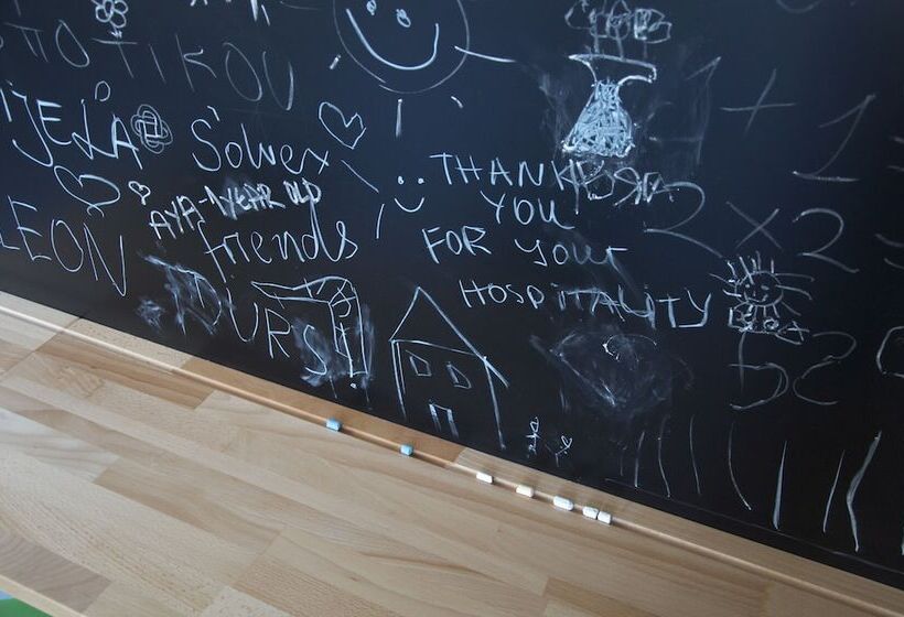 Despotiko Apartment Hotel & Suites