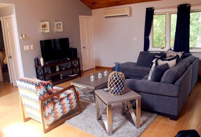 Gorgeous 3bd/2ba Vacation House In The Vineyard