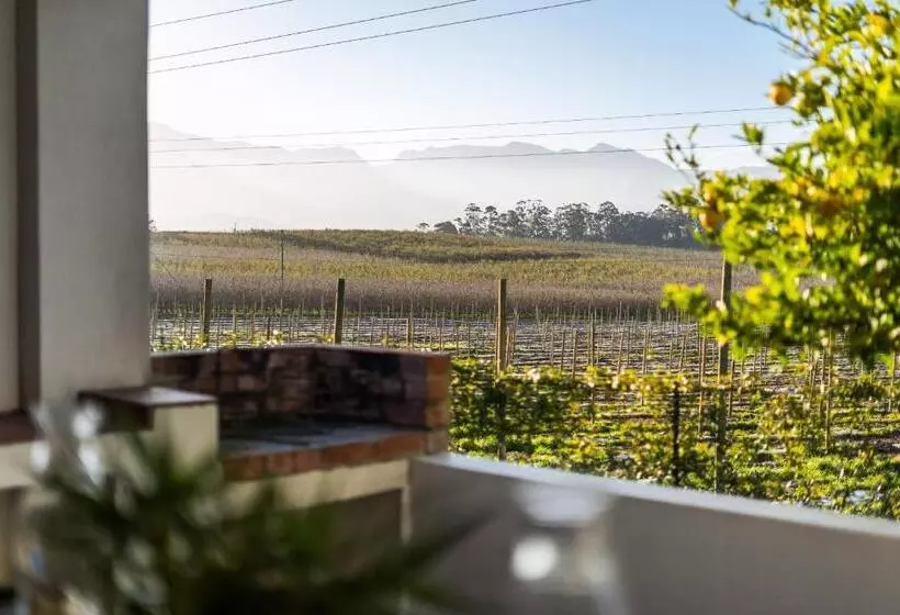ホテル Belfield Wines And Farm Cottages