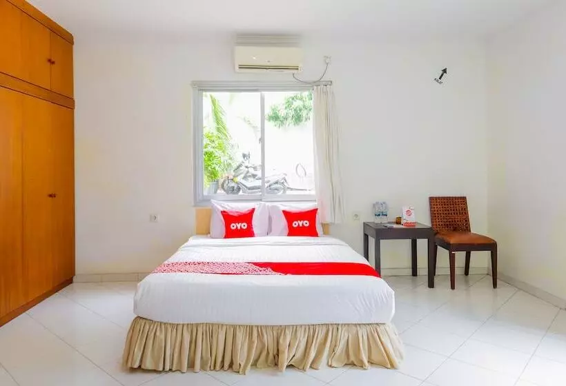 ホテル Reddoorz Syariah Near Ragunan Zoo 3