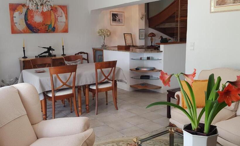 פנסיון Bidachuna