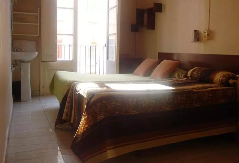 پانسیون Hostel Turisol