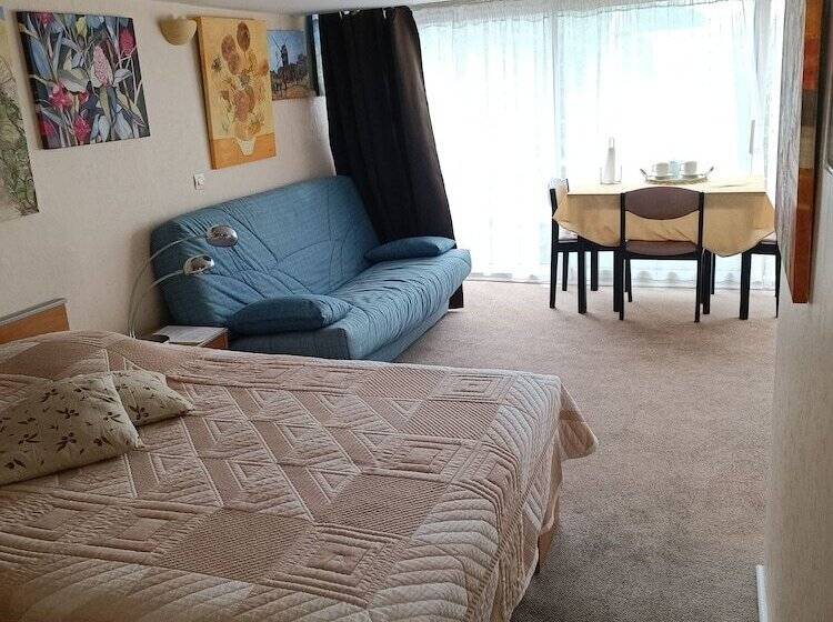 بنسيون La Meridienne