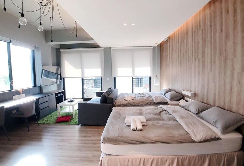 پانسیون Lea's Apartment A