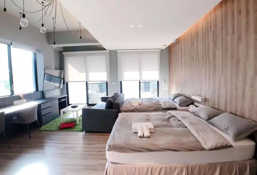 پانسیون Lea's Apartment A