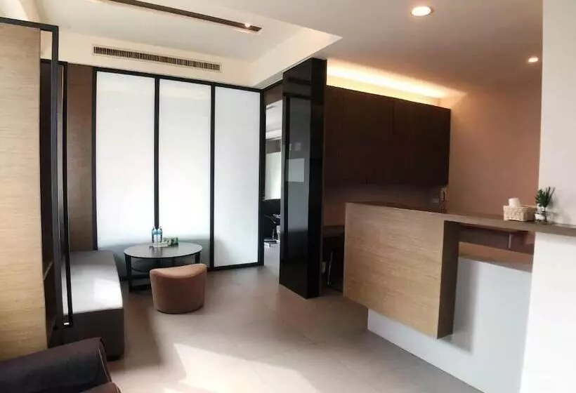 پانسیون Lea's Apartment A