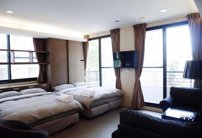 پانسیون Lea's Apartment A