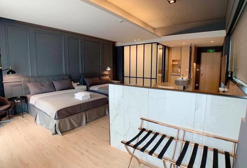 پانسیون Lea's Apartment A