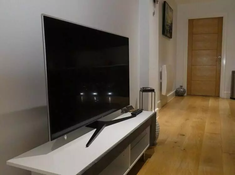 Riis Apartments Camberley