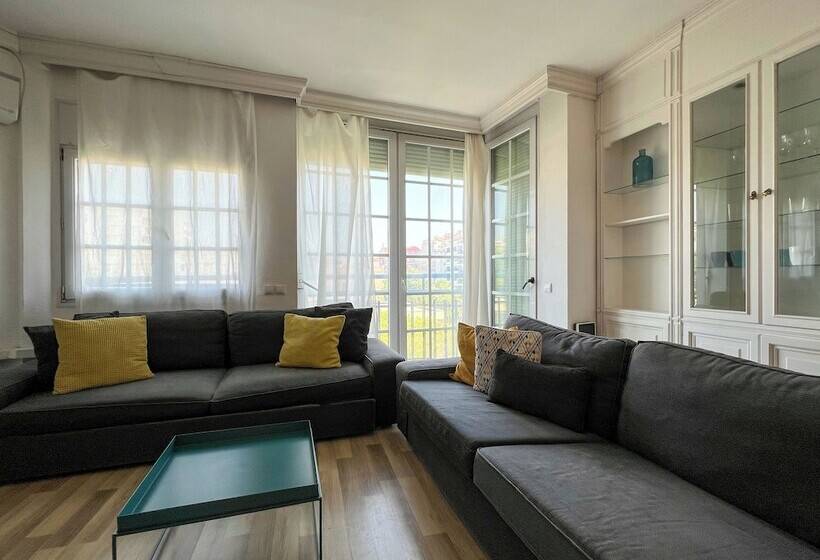 Stay U Nique Apartments Sardenya Ii